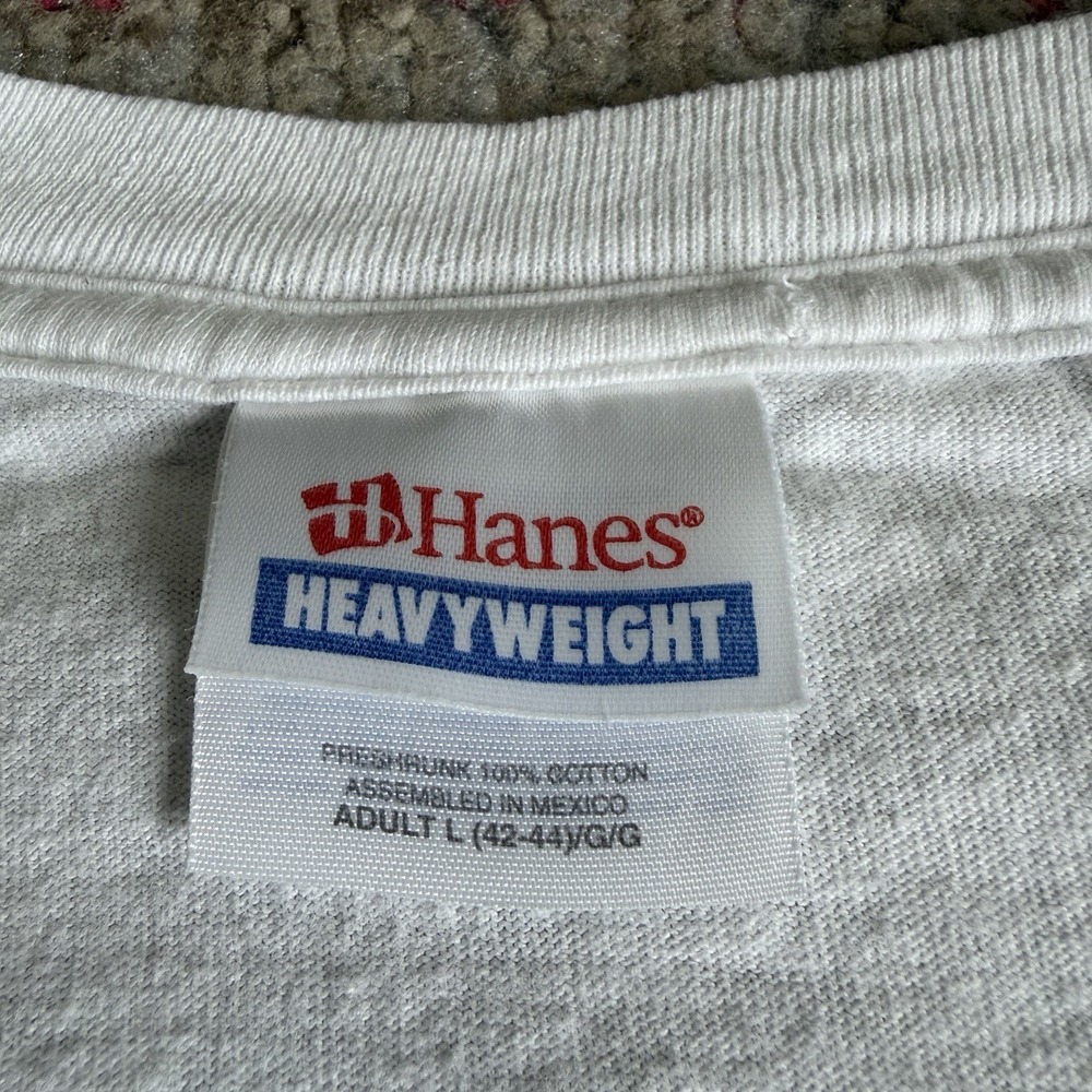 Vintage 90s They Couldn't Decide What to Wear Graphic T Shirt Mens L White Hanes - Picture 4 of 9